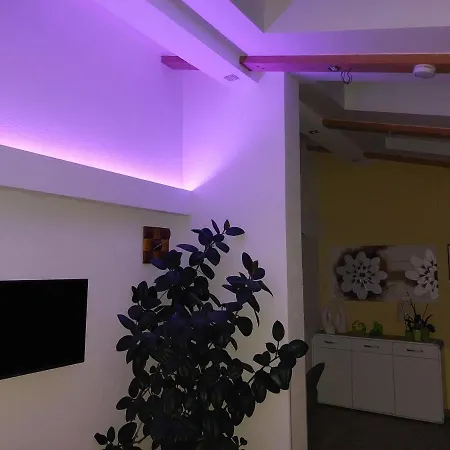 Lejlighed In *
